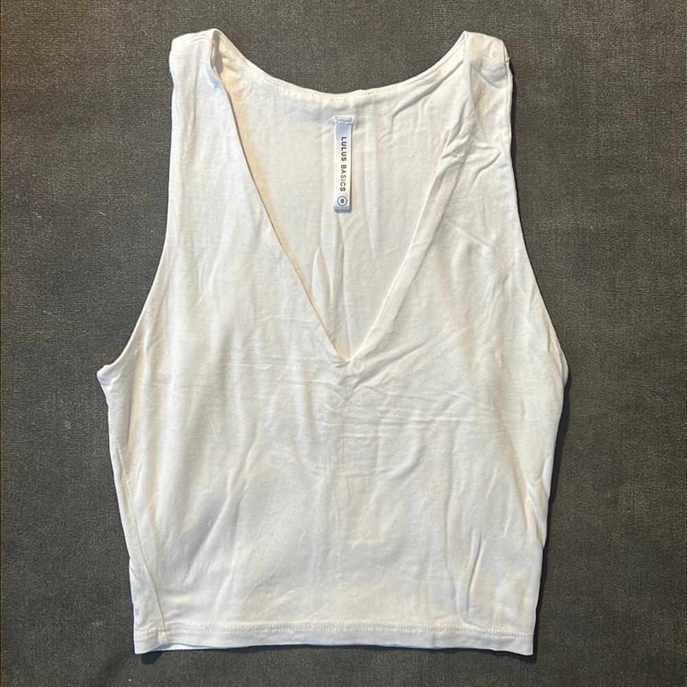 Lulu’s Basics White Cropped Tank